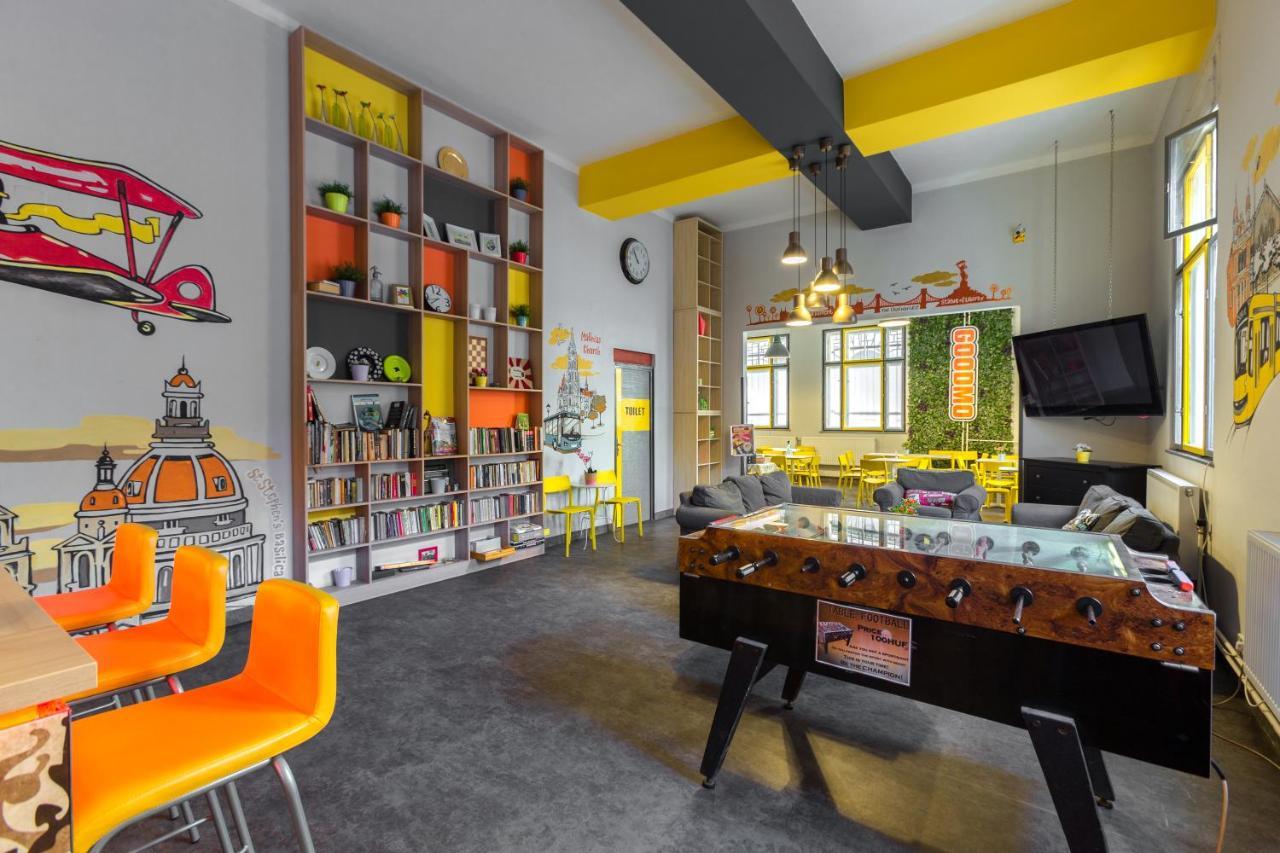 Goodmo House Hostel