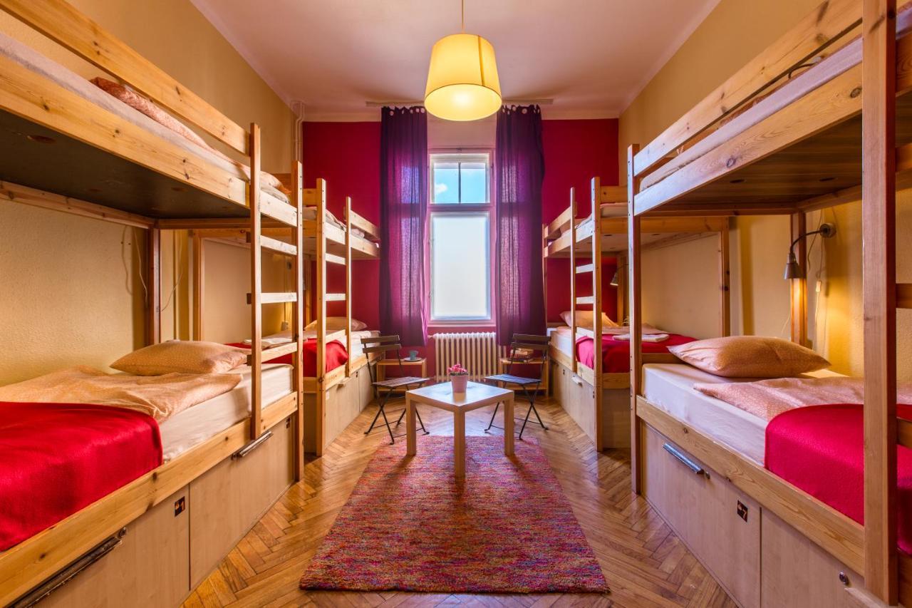 Goodmo House Hostel *