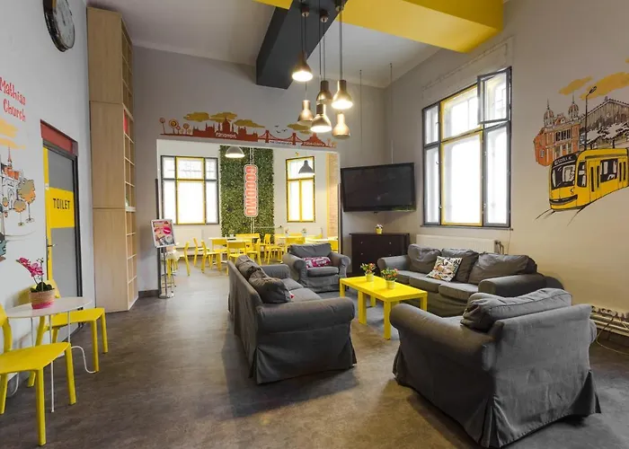 Goodmo House